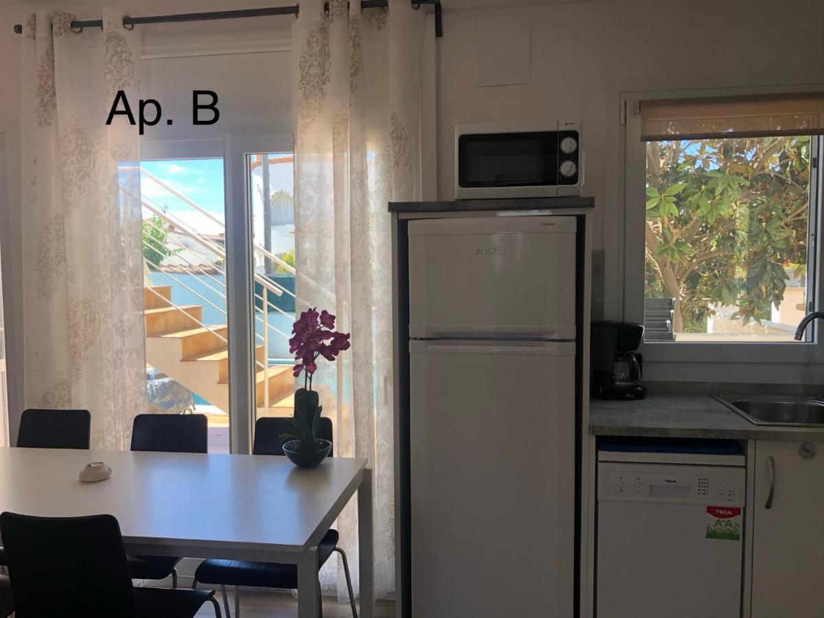 Casa Pani Apartment Empuriabrava Ngoại thất bức ảnh